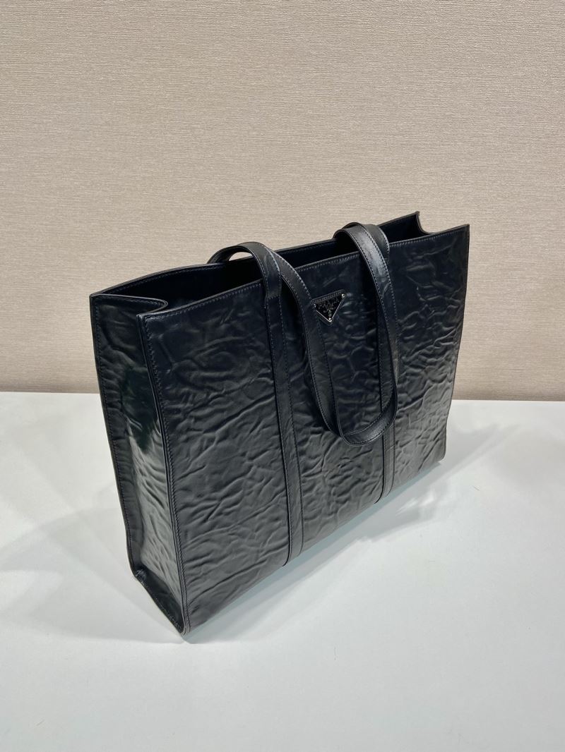 Pra*a tote bags